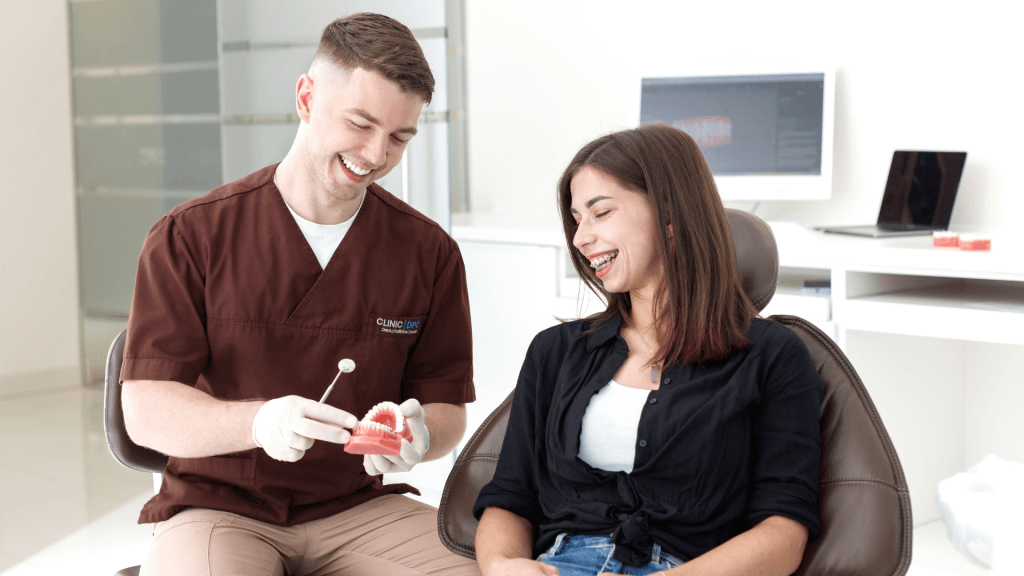 Ortodontinio gydymo dilema: breketai ar kapos?